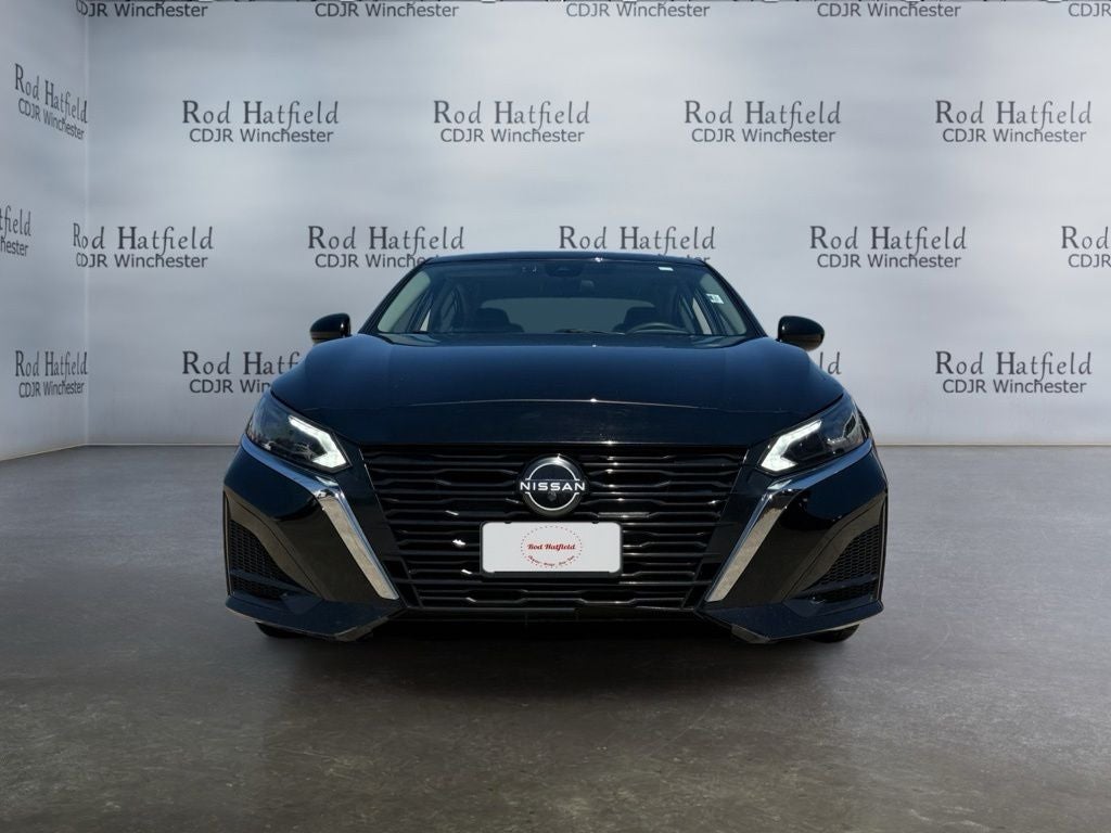 2023 Nissan Altima SV FWD