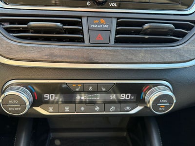 2025 Nissan Altima SL FWD