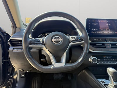 2025 Nissan Altima SL FWD