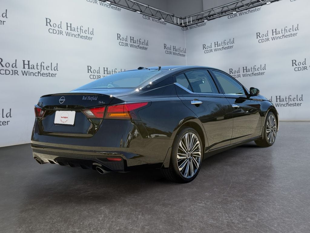 2025 Nissan Altima SL FWD