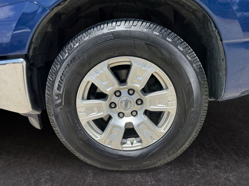 2019 Nissan TITAN SV