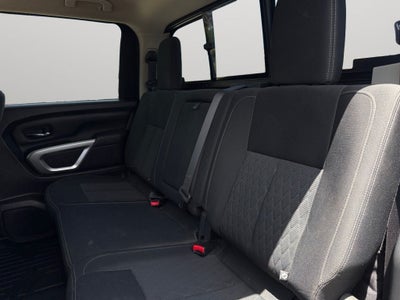 2019 Nissan TITAN SV