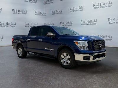 2019 Nissan TITAN SV