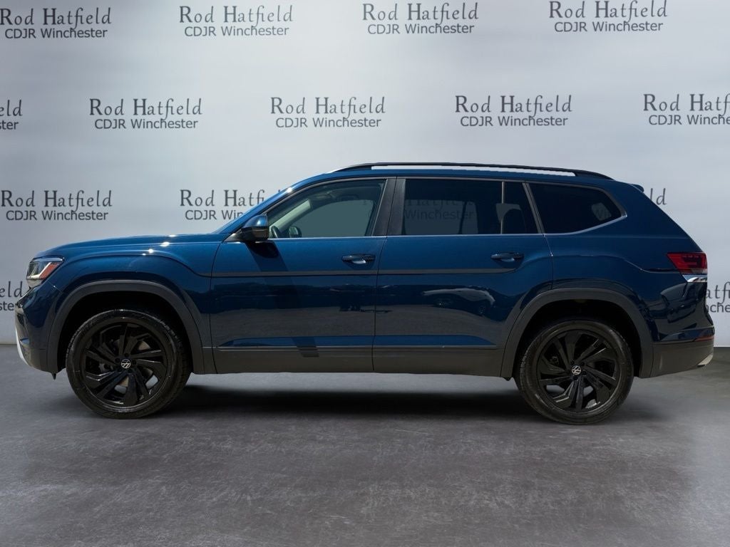 2022 Volkswagen Atlas 3.6L V6 SE w/Technology