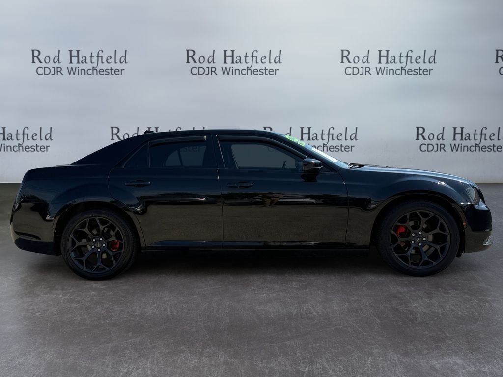 2020 Chrysler 300 Touring
