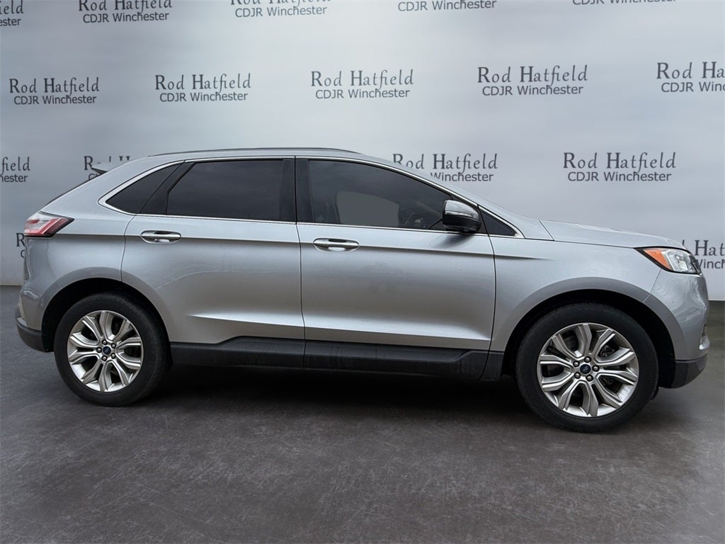 2020 Ford Edge Titanium