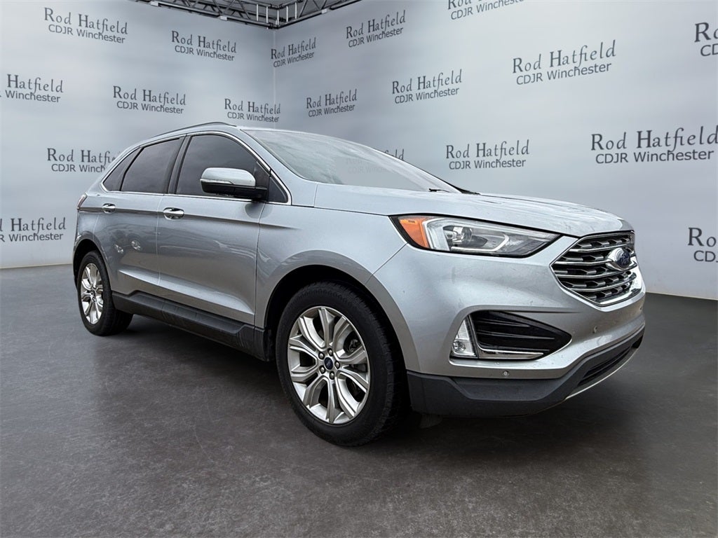 2020 Ford Edge Titanium