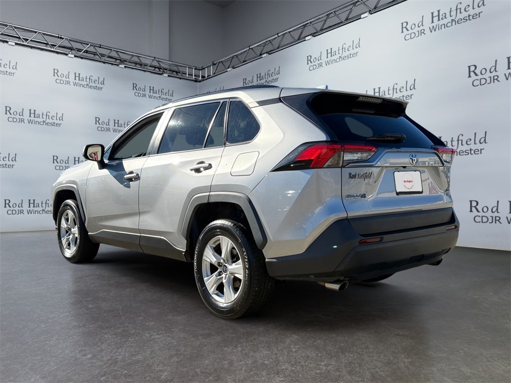 2020 Toyota RAV4 XLE