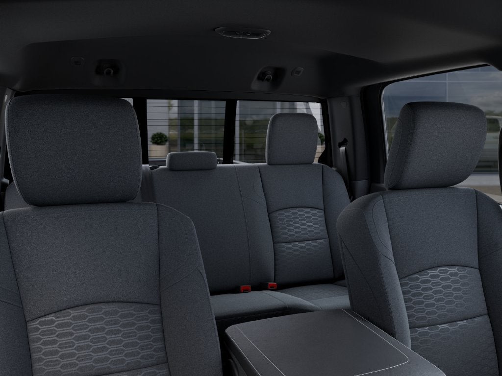 2027 RAM Ram 2500 RAM 2500 TRADESMAN CREW CAB 4X4 6'4' BOX