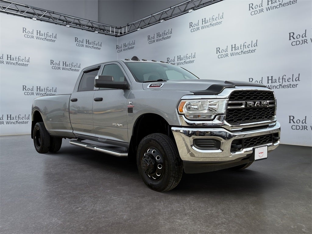 2021 RAM 3500 Tradesman Crew Cab 4x4 8' Box