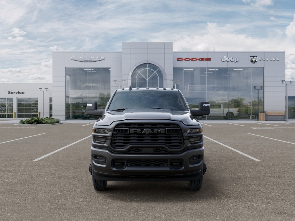 2027 RAM Ram 3500 RAM 3500 TRADESMAN CREW CAB 4X4 8' BOX
