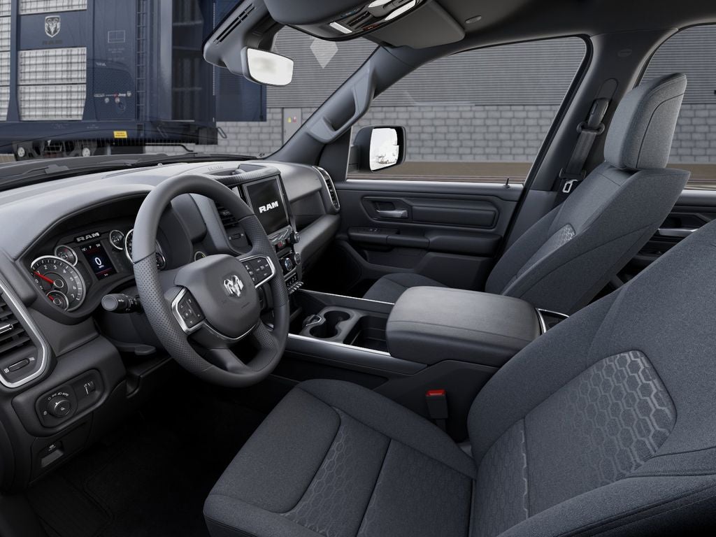 2027 RAM Ram 1500 RAM 1500 EXPRESS CREW CAB 4X4 5'7' BOX