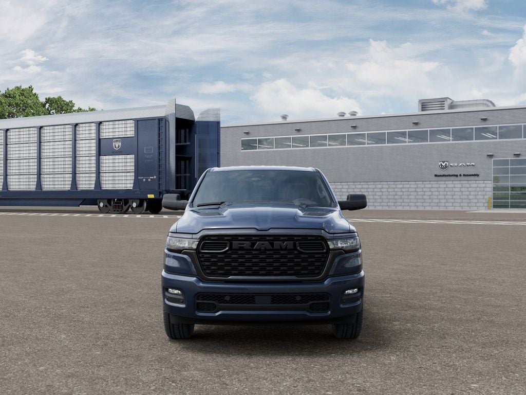 2027 RAM Ram 1500 RAM 1500 EXPRESS CREW CAB 4X4 5'7' BOX