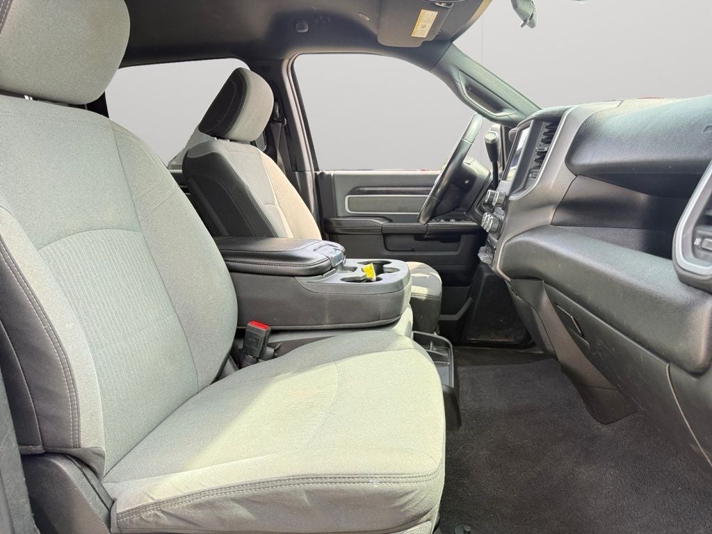 2022 RAM 2500 Big Horn Crew Cab 4x4 6'4' Box