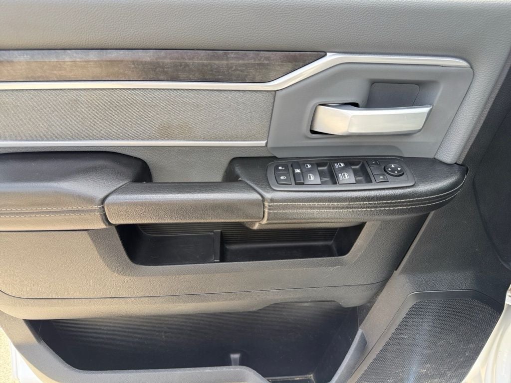 2022 RAM 2500 Big Horn Crew Cab 4x4 6'4' Box