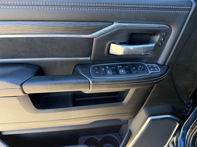 2024 RAM 2500 Laramie Crew Cab 4x4 6'4' Box