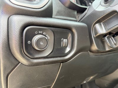 2023 RAM 2500 Tradesman Crew Cab 4x4 8' Box