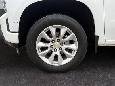 2020 Chevrolet Silverado 1500 4WD Crew Cab Short Bed Custom