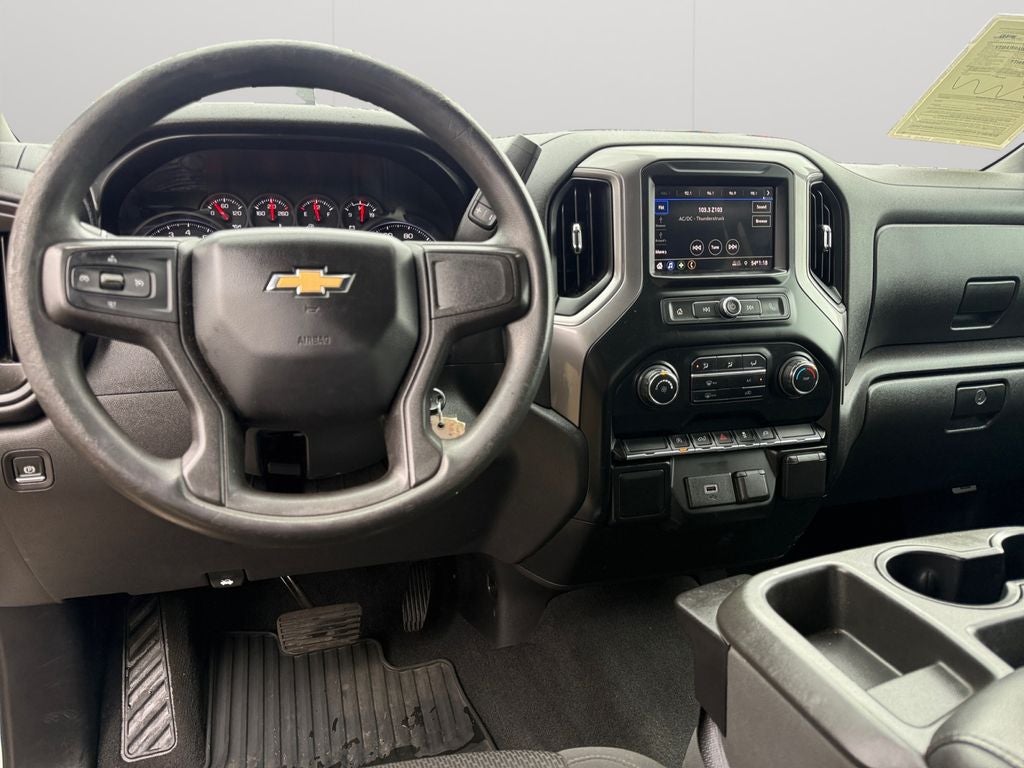2020 Chevrolet Silverado 1500 4WD Crew Cab Short Bed Custom