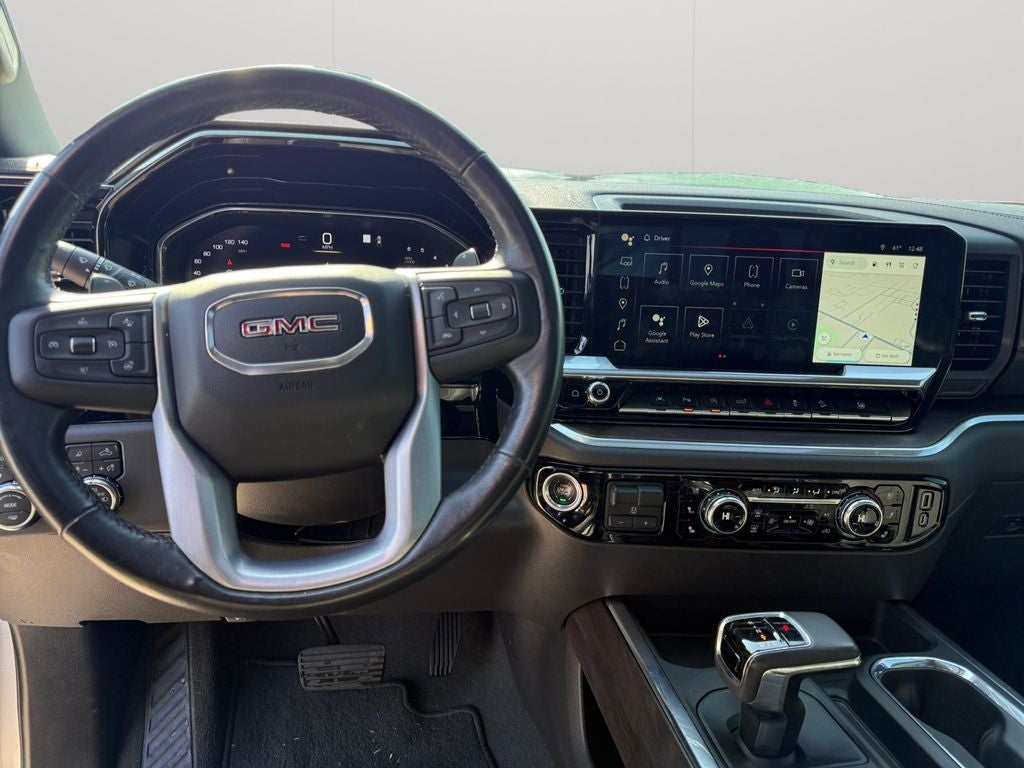 2022 GMC Sierra 1500 4WD Crew Cab Short Box SLT