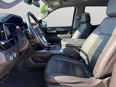 2022 GMC Sierra 1500 4WD Crew Cab Short Box SLT