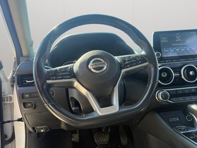 2022 Nissan Sentra SV Xtronic CVT