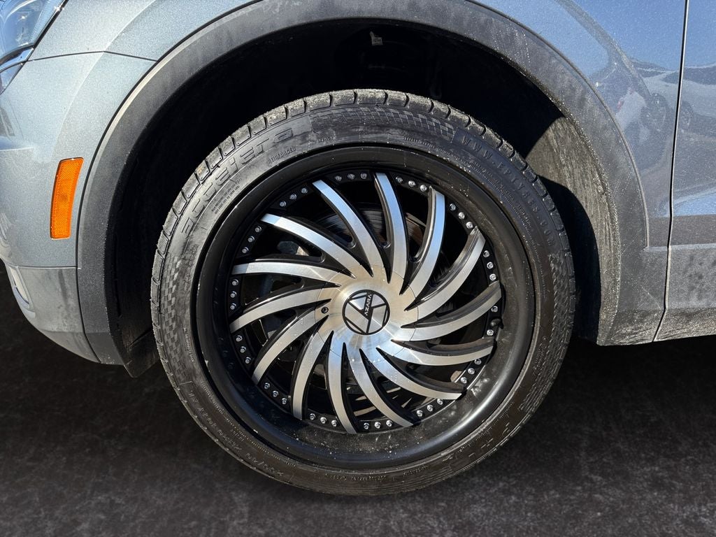 2018 Volkswagen Tiguan 2.0T SEL Premium