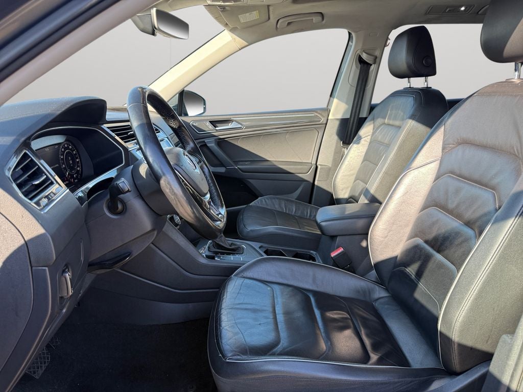 2018 Volkswagen Tiguan 2.0T SEL Premium