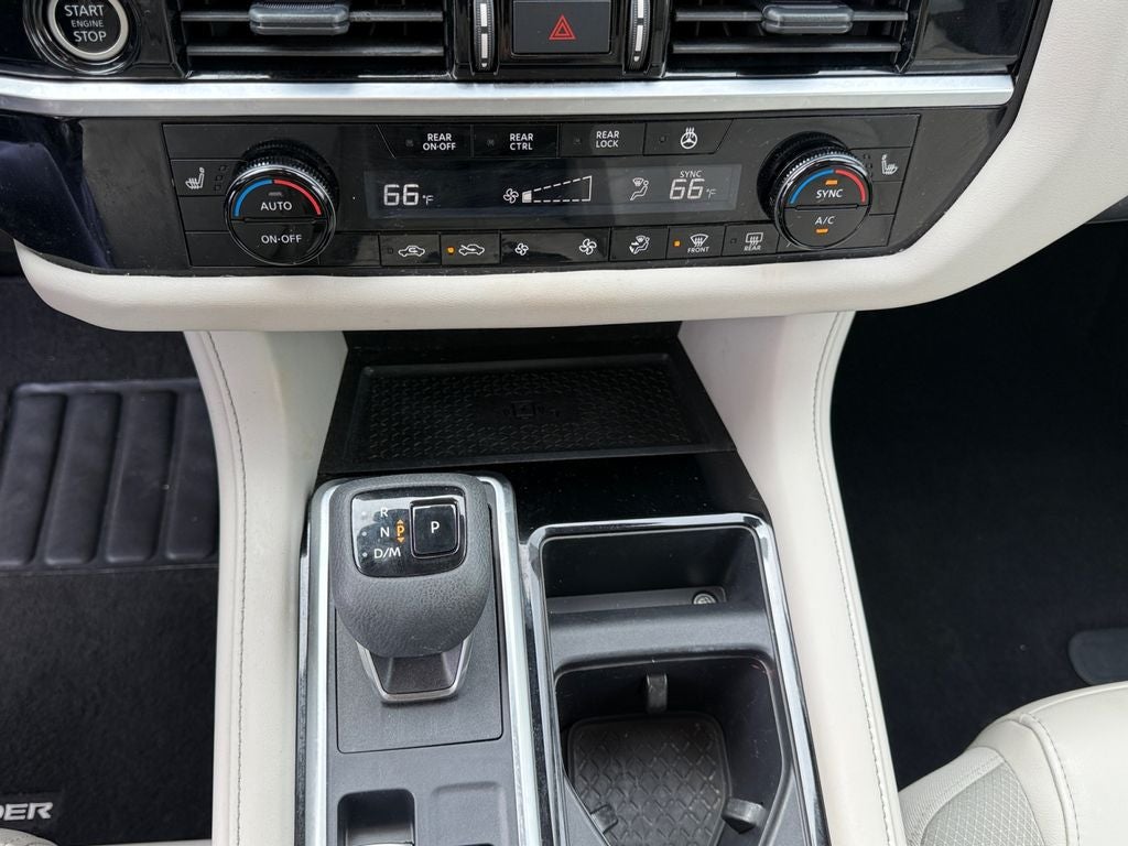 2024 Nissan Pathfinder SL 4WD