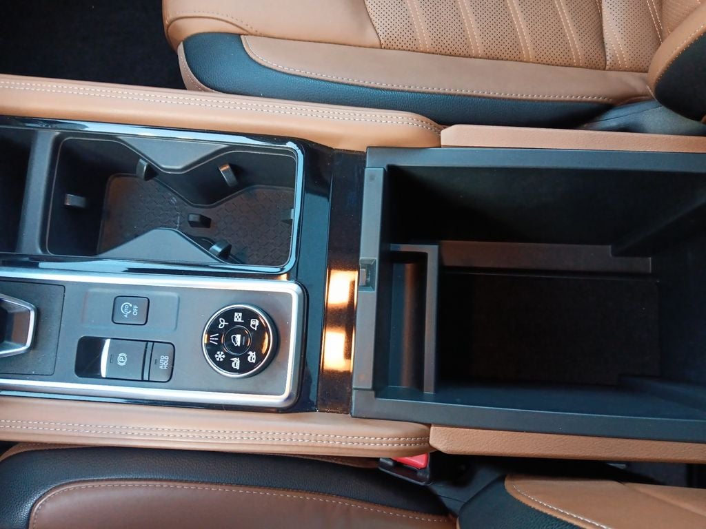 2023 Nissan Pathfinder Platinum 4WD