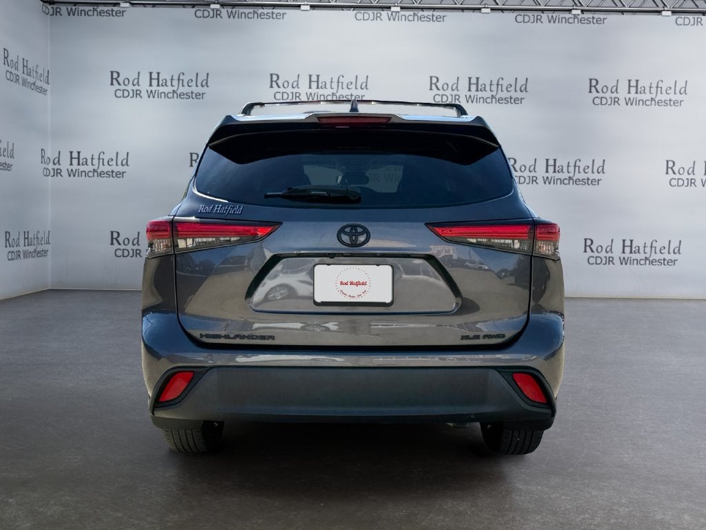 2022 Toyota Highlander XLE