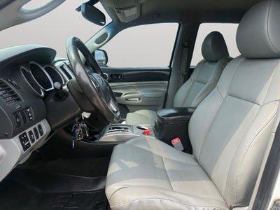 2015 Toyota Tacoma Base V6