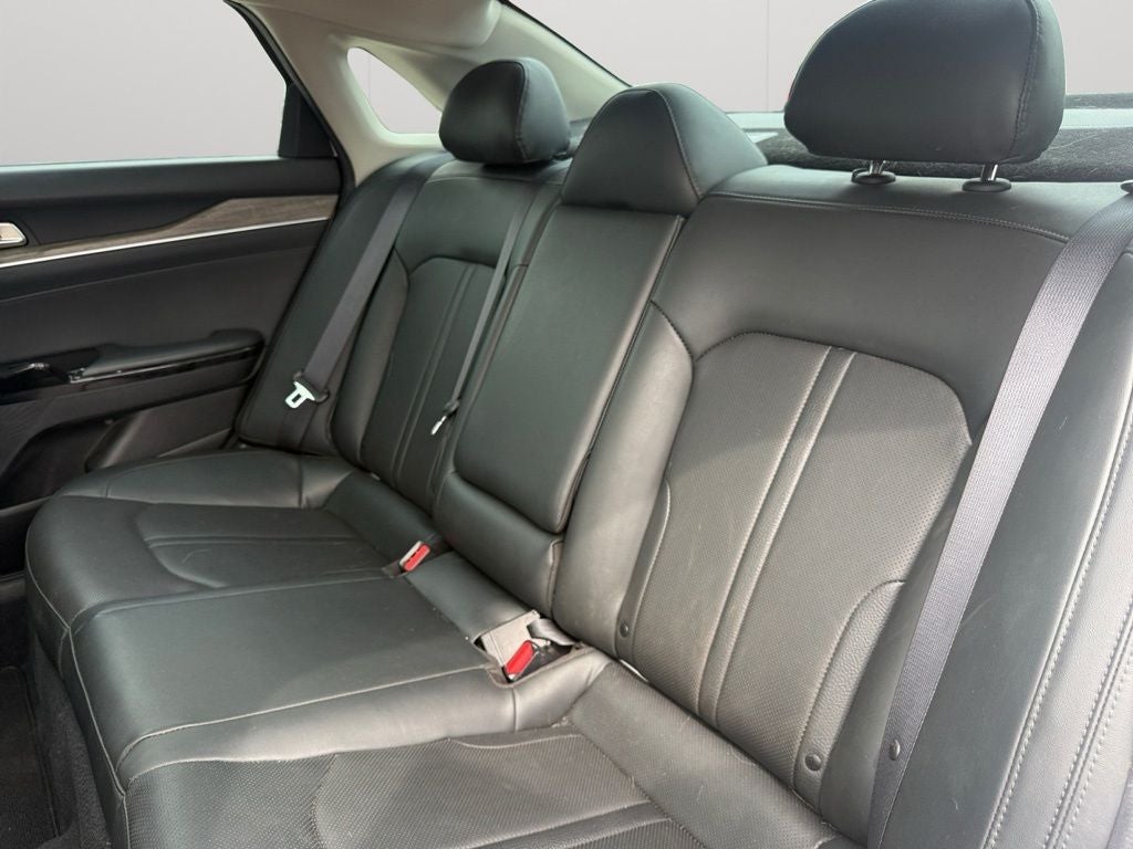 2022 Kia K5 EX