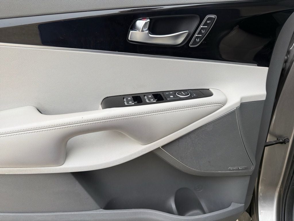 2019 Kia Sorento 3.3L SX