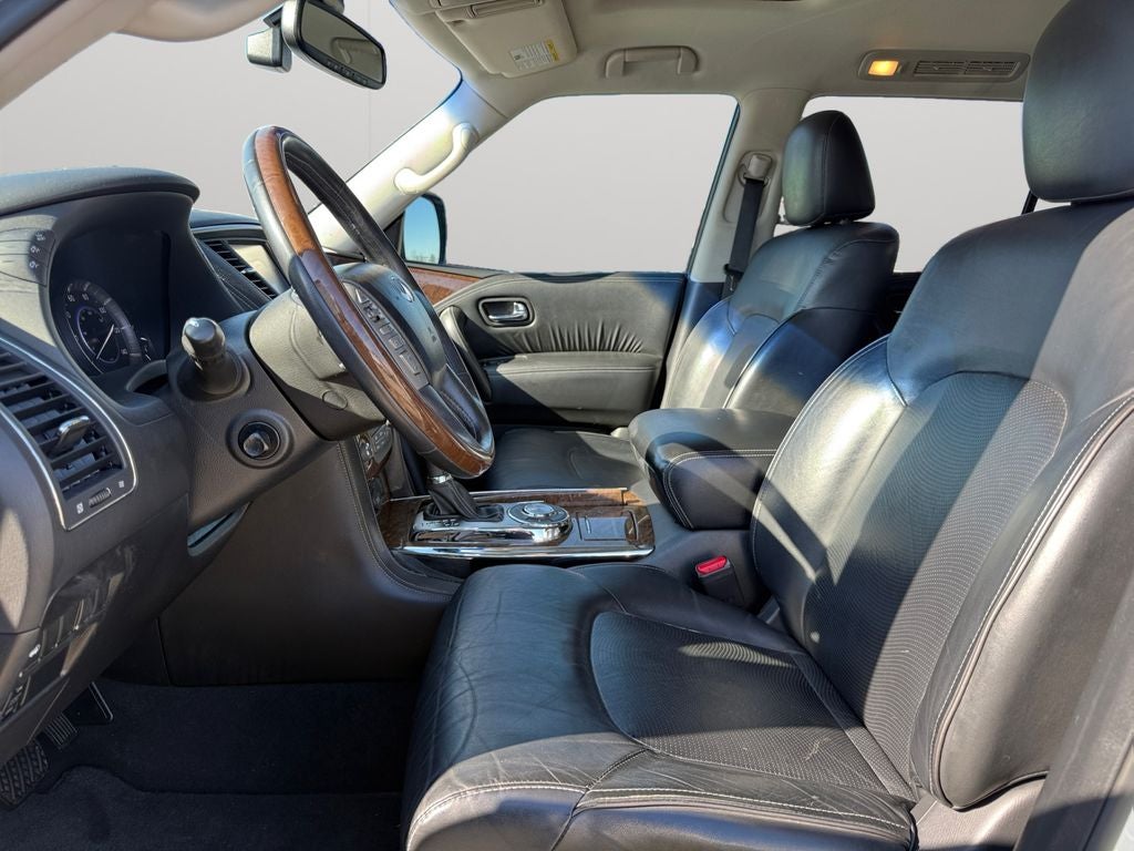 2016 INFINITI QX80 Base