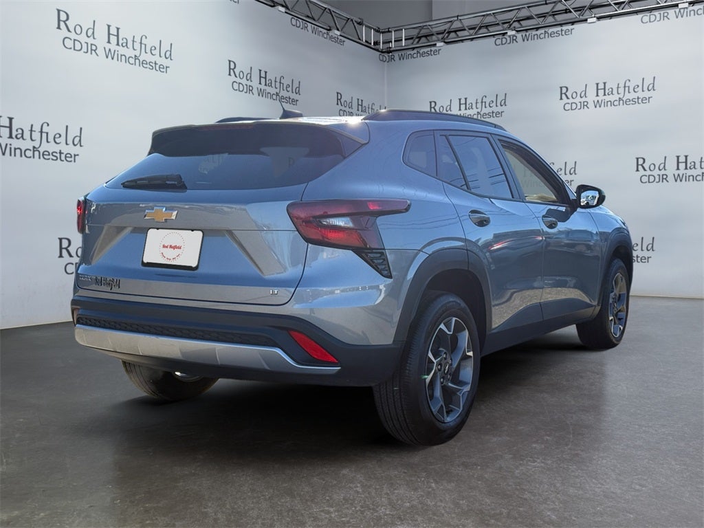 2025 Chevrolet Trax FWD LT