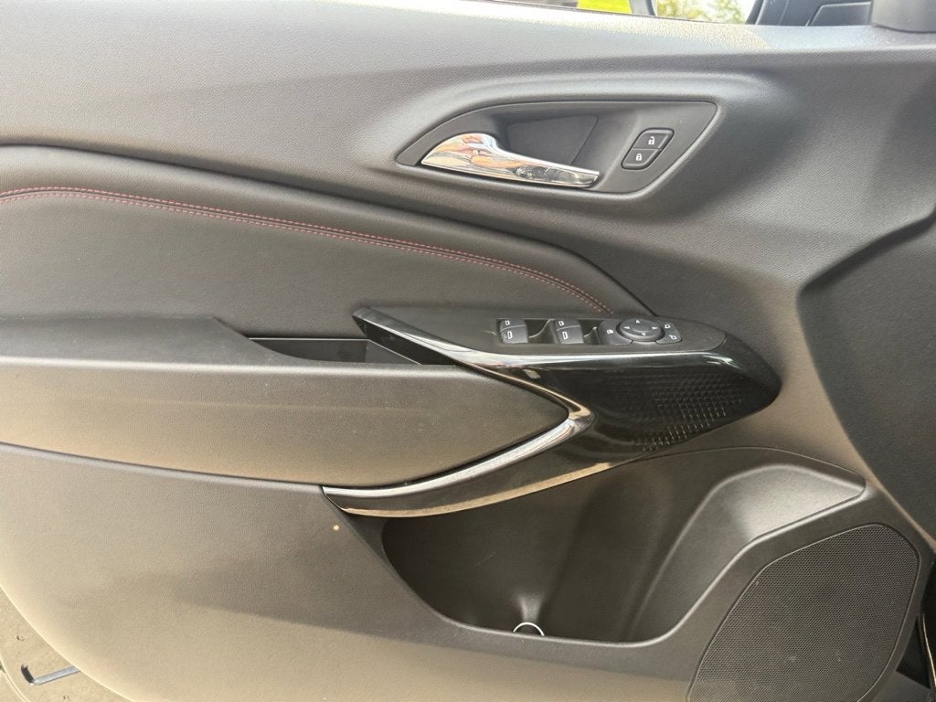 2025 Chevrolet Trax FWD 2RS