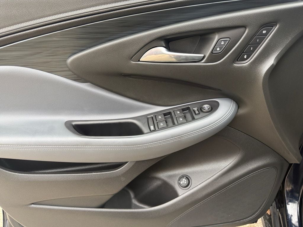 2020 Buick Envision AWD Essence