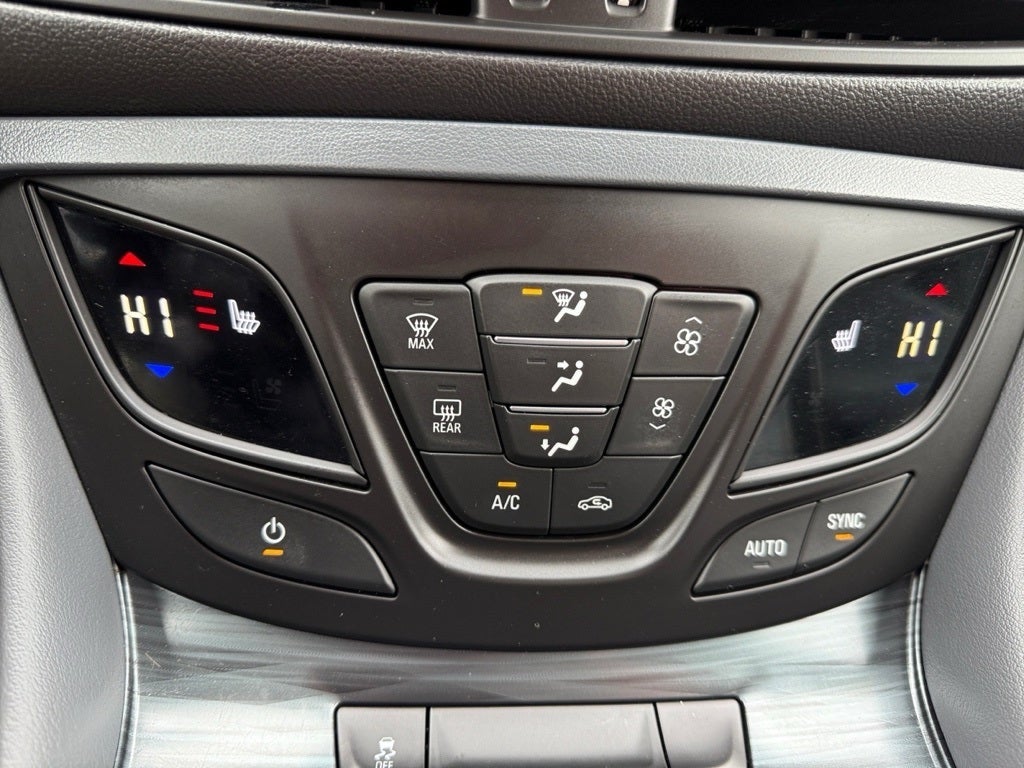 2020 Buick Envision AWD Essence