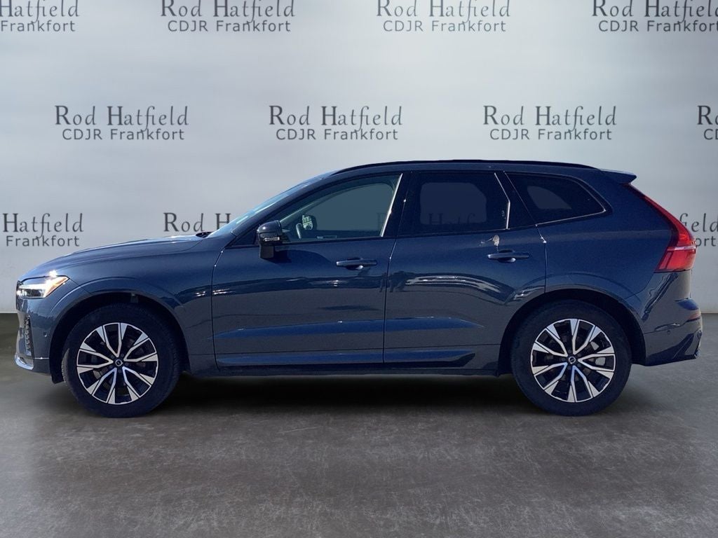 2024 Volvo XC60 B5 Plus Dark Theme