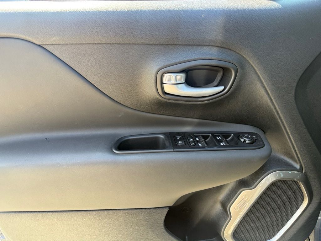 2023 Jeep Renegade Latitude 4x4