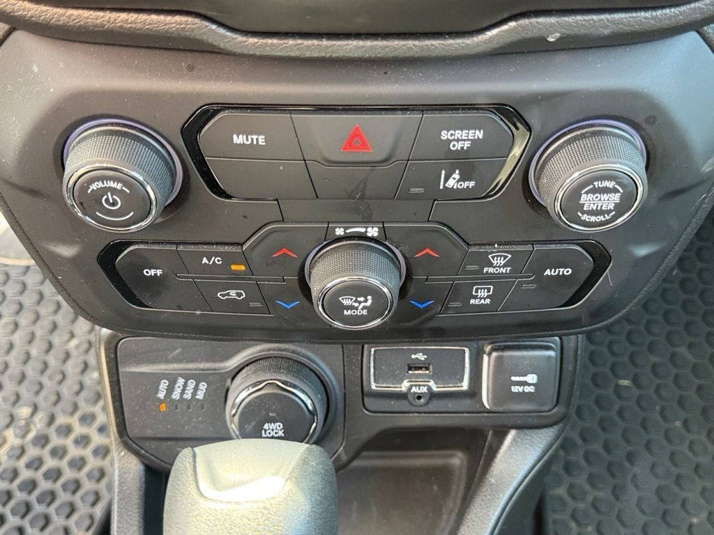 2023 Jeep Renegade Latitude 4x4